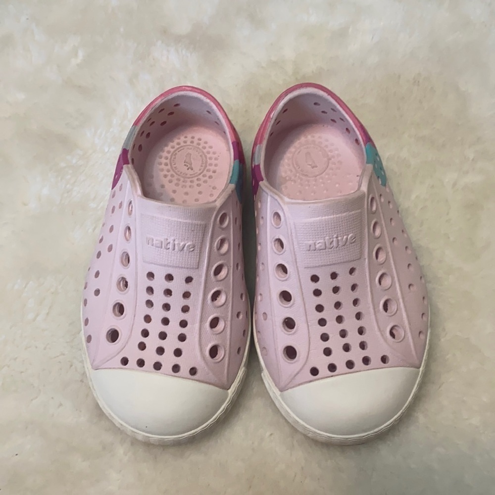 Native Little Girls Slip ons